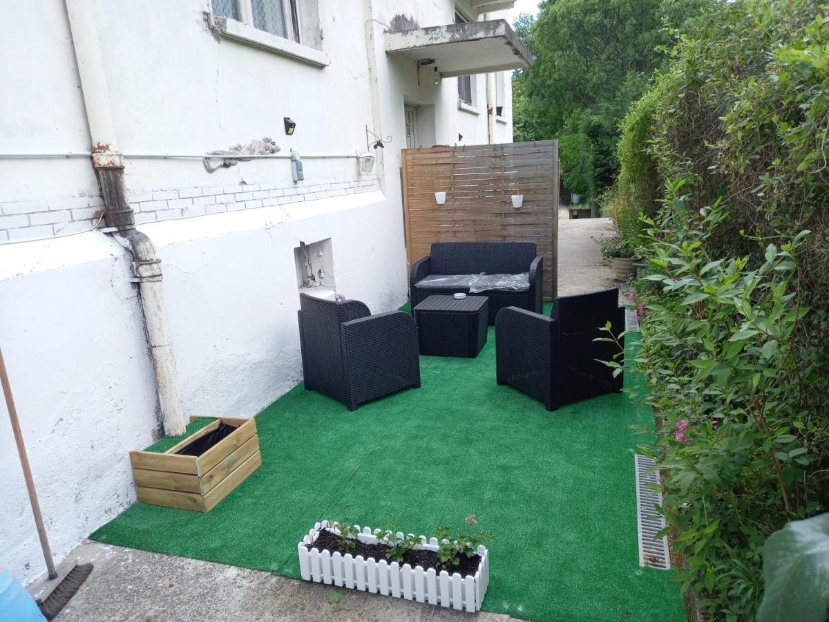 Appartement "Les Tournesols" 1Er Etage 2Ch Avec Parking A Lurs Buitenkant foto